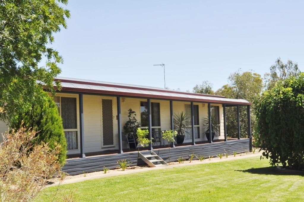 15 Barana Road, COOTAMUNDRA NSW 2590, Cootamundra - Image 1