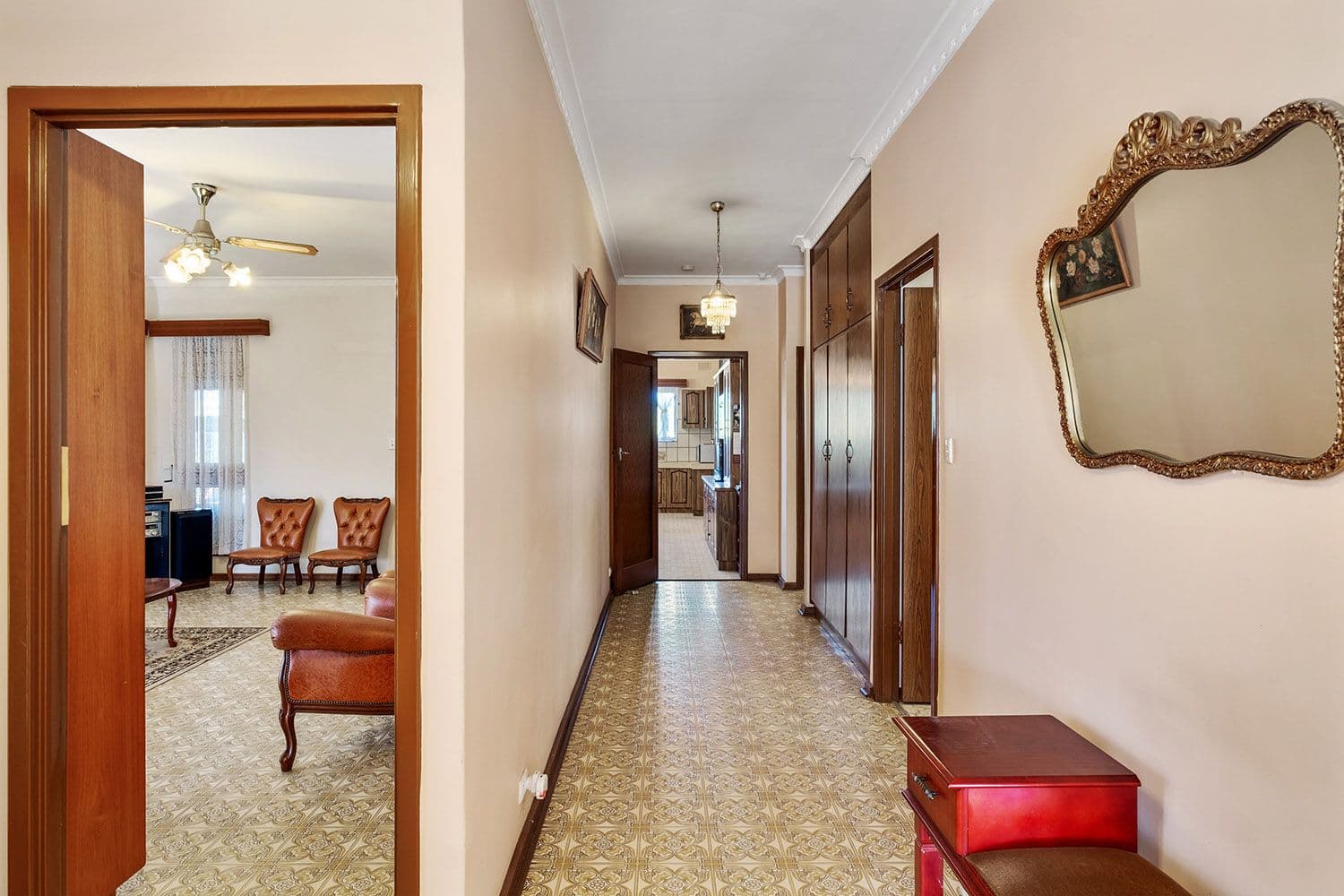 47 Raymond Avenue, Seaton SA 5023, Seaton - Thumbnail 4