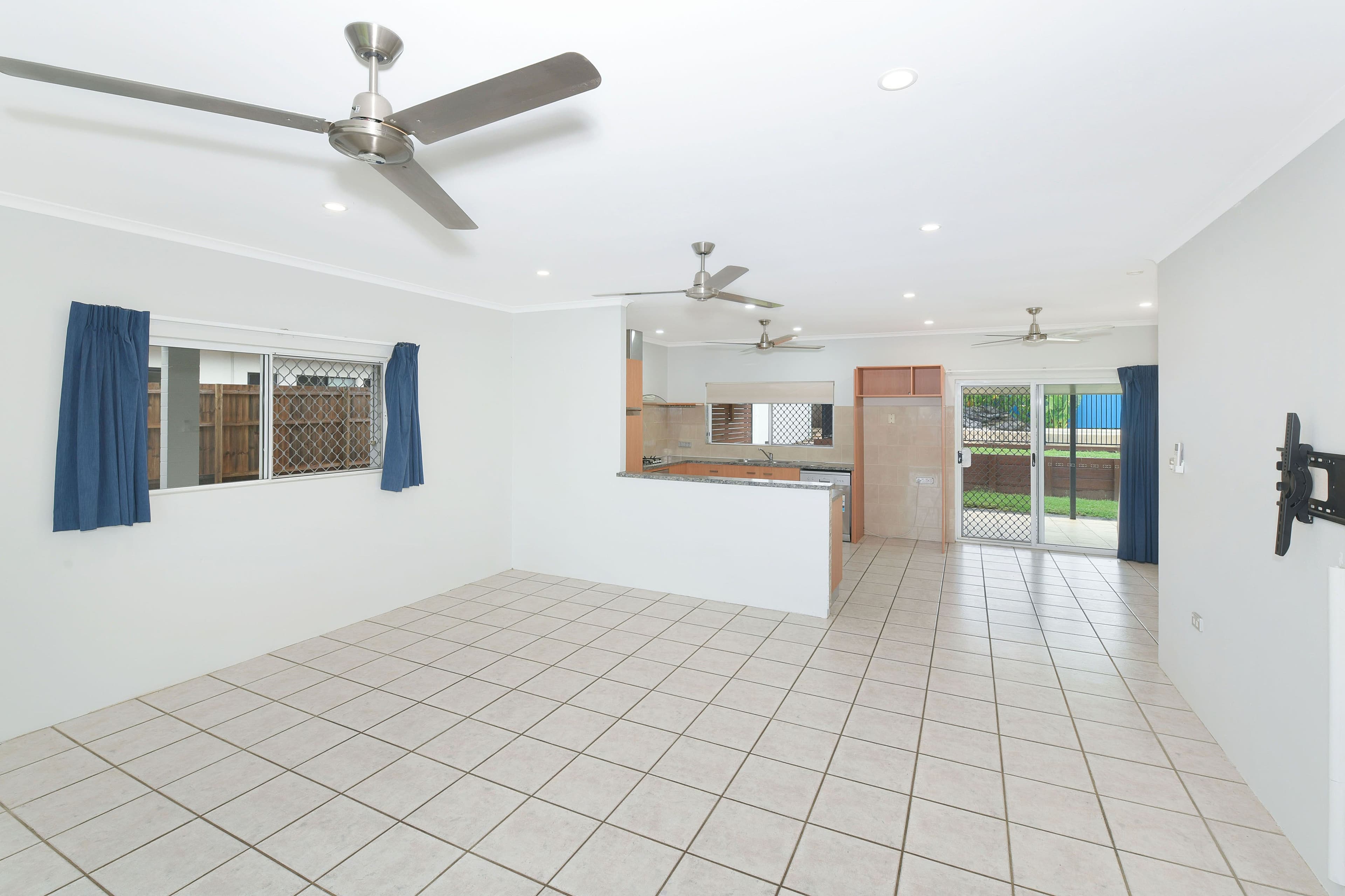 12 Hay Street, Mount Sheridan QLD 4868, Mount Sheridan - Thumbnail 6