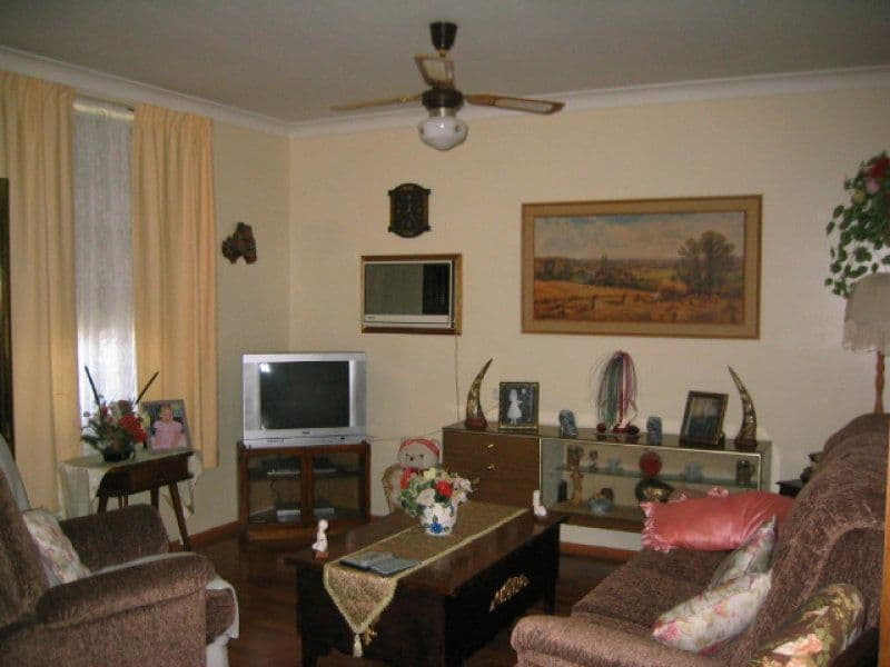 53 Henry Street, WERRIS CREEK NSW 2341, Werris Creek - Thumbnail 3