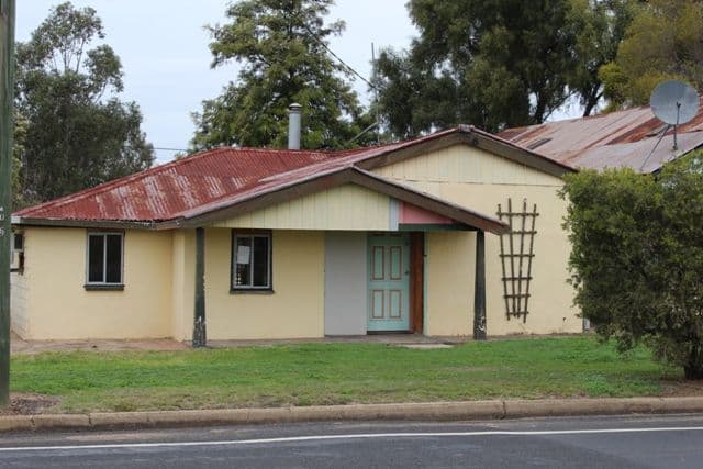 36 Taloom, Yelarbon QLD 4388, Yelarbon - Image 1