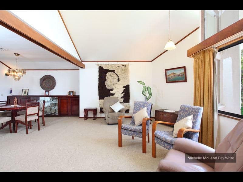 113 Burbong Street, CHAPEL HILL QLD 4069, Chapel Hill - Thumbnail 7