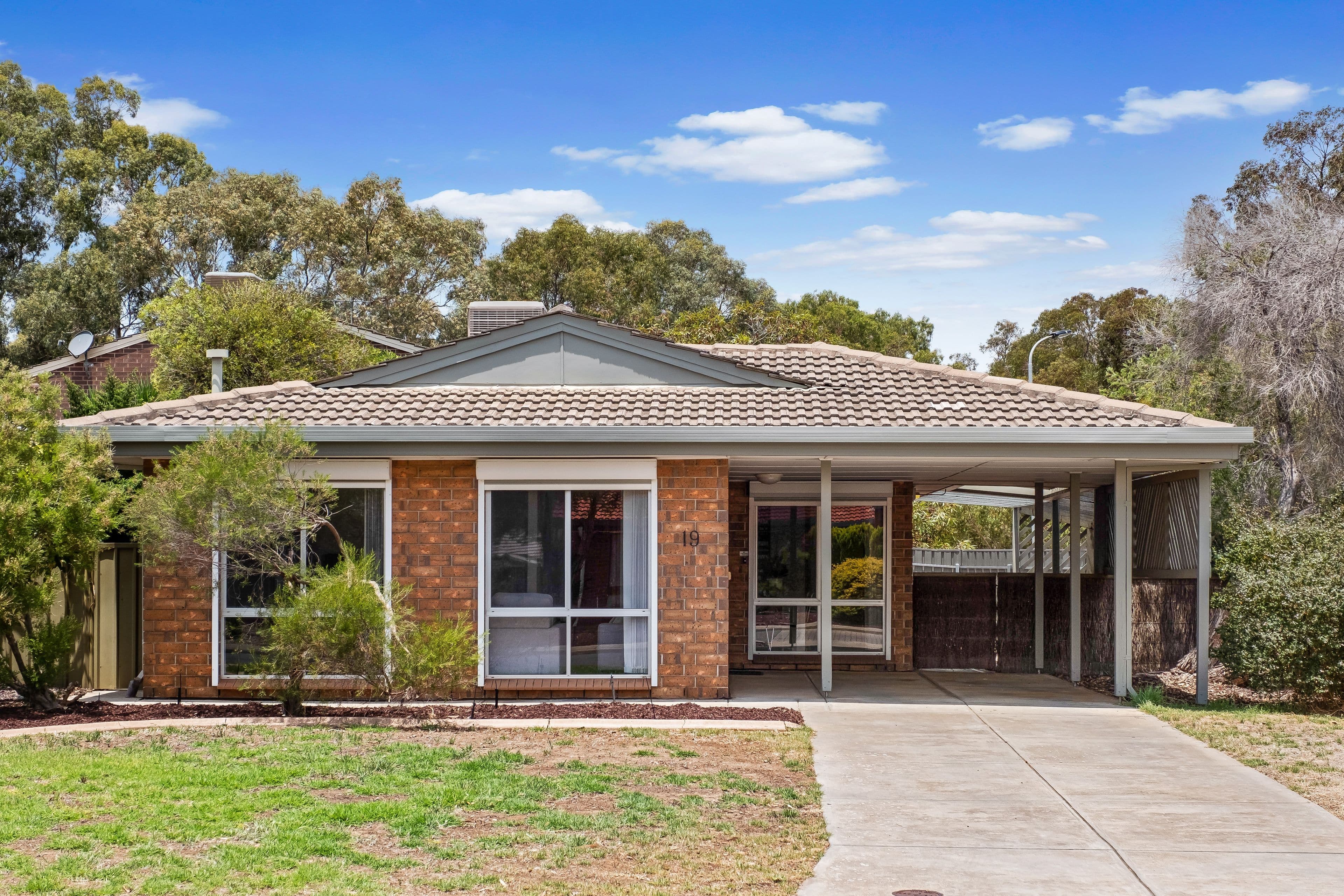 19 Cohen Court, Clovelly Park SA 5042, Clovelly Park - Image 1