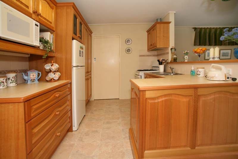 30 Woolwich Drive, MULGRAVE VIC 3170, Mulgrave - Thumbnail 2