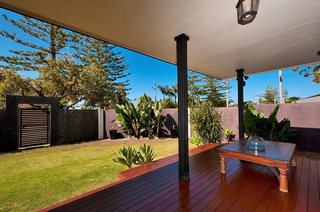 26 Coogeen Street, Sorrento QLD 4217, Sorrento - Thumbnail 3