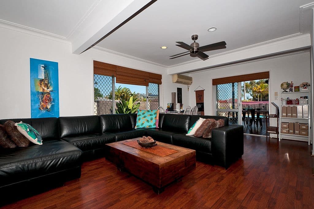26 Coogeen Street, Sorrento QLD 4217, Sorrento - Thumbnail 8