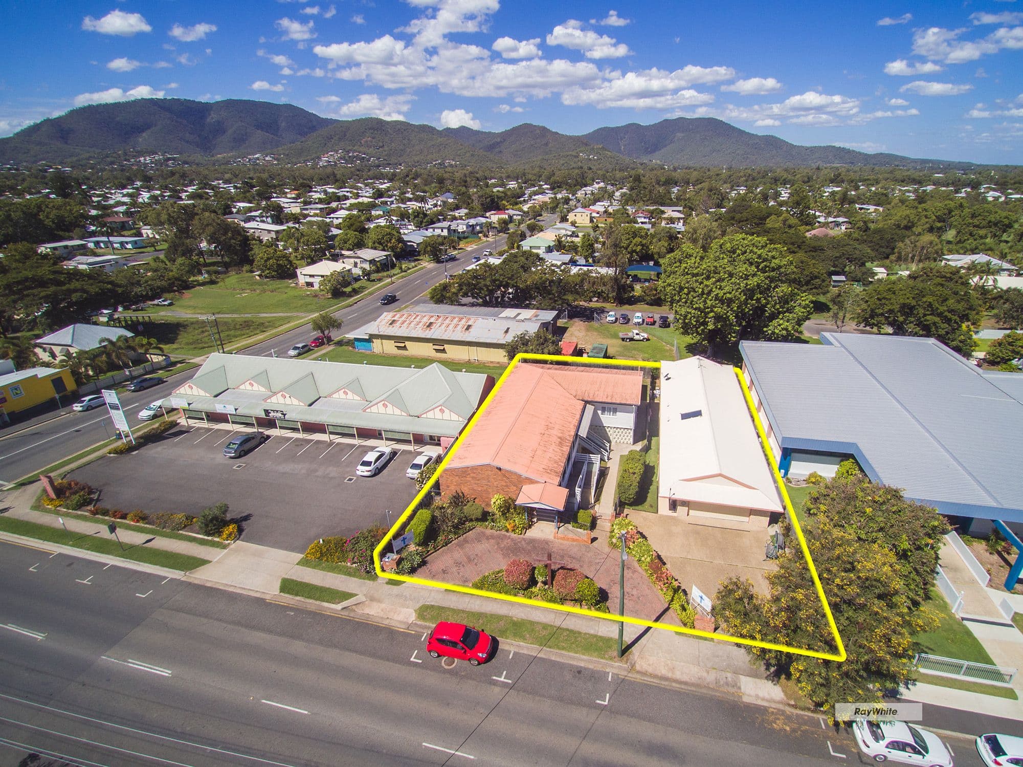 158 Berserker Street, Berserker QLD 4701, Berserker - Thumbnail 2