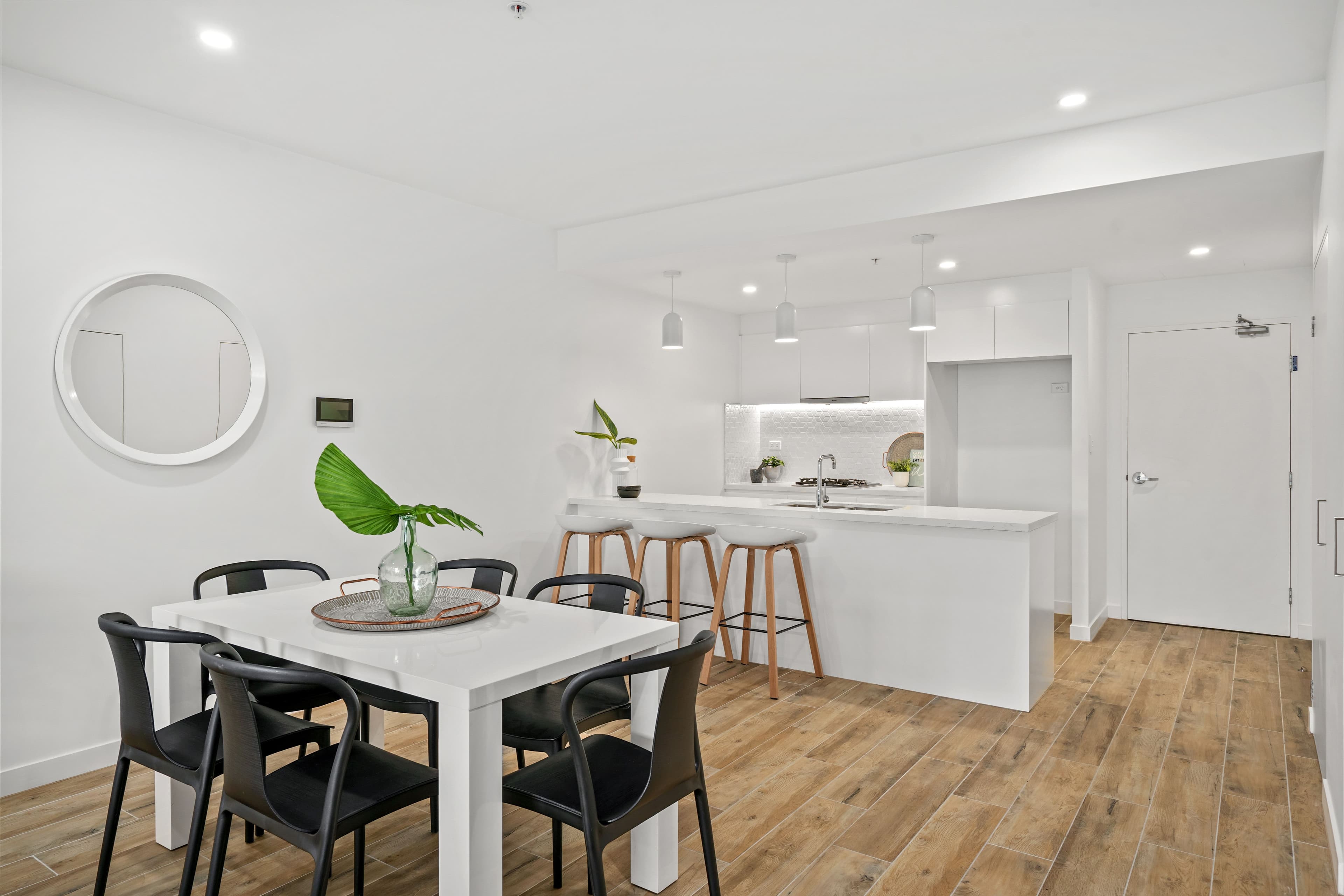 25 Mann Street, Gosford NSW 2250, Gosford - Thumbnail 2