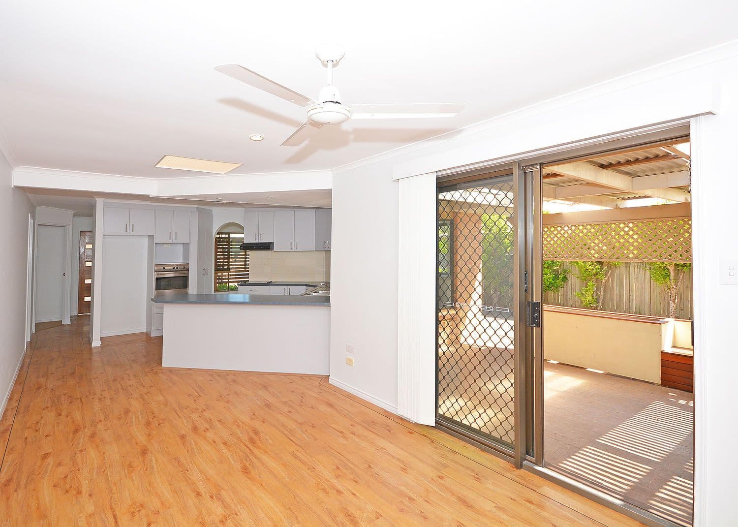 42 Limpus Street, Urangan QLD 4655, Urangan - Thumbnail 7