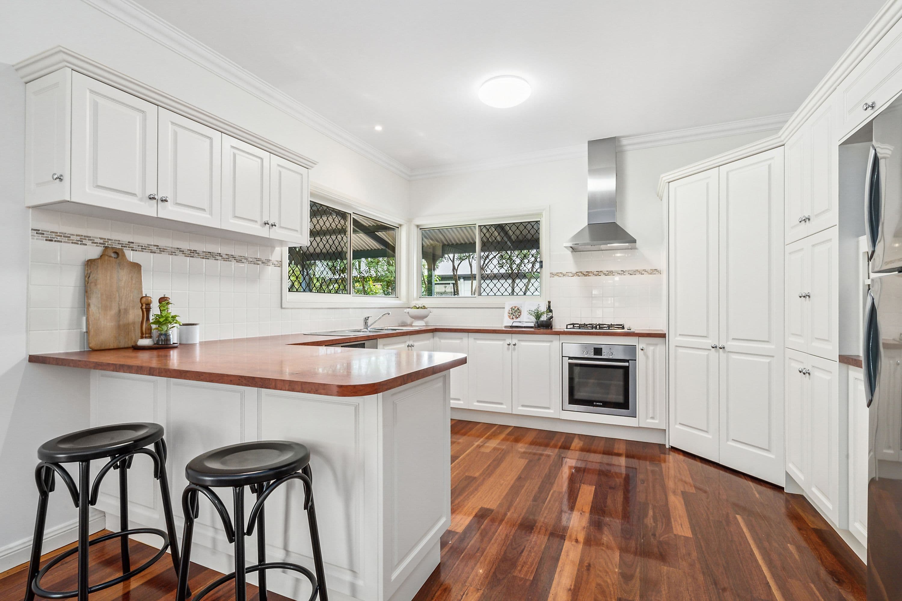 11 Victoria Avenue, Chelmer QLD 4068, Chelmer - Thumbnail 6