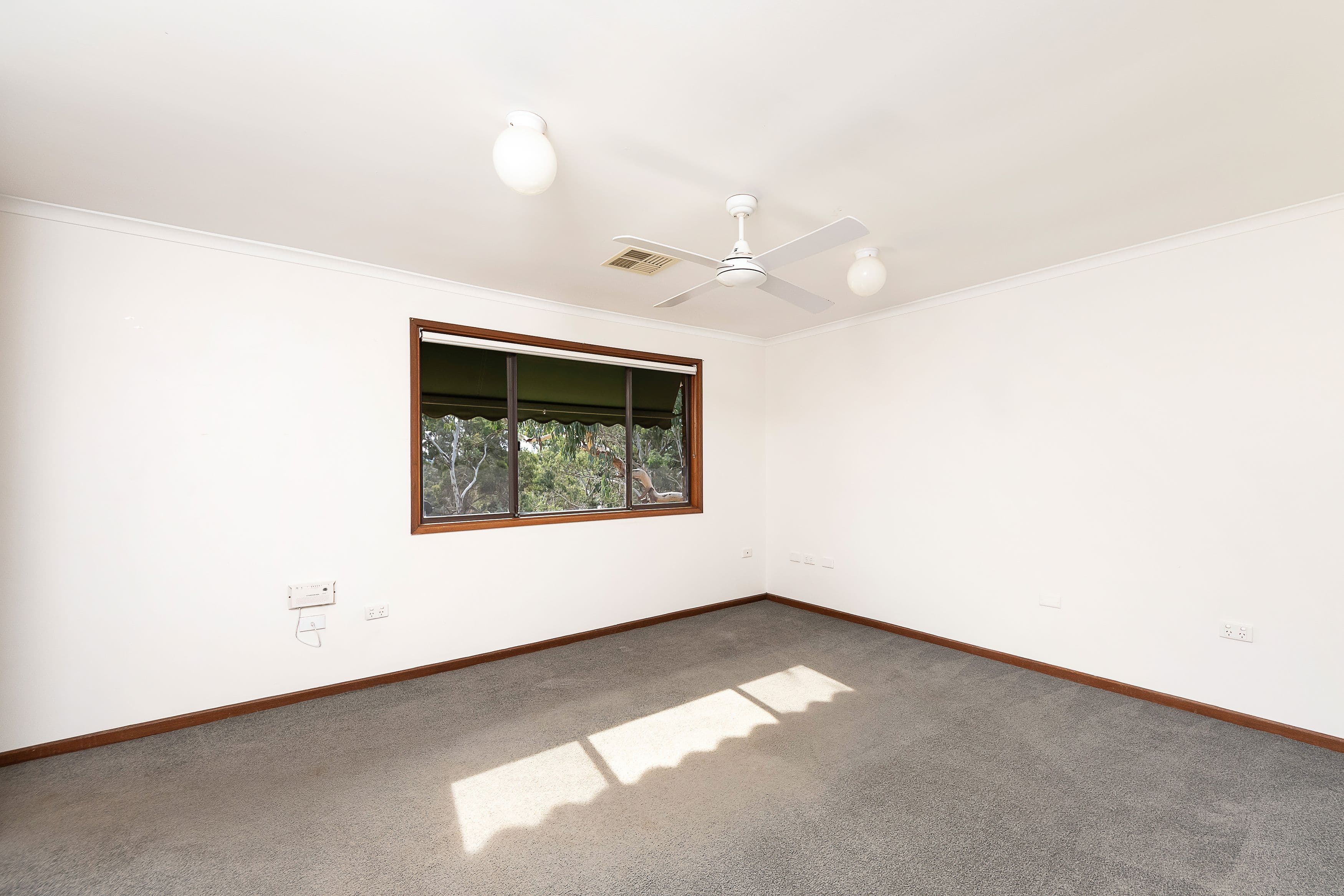 50 Caledonia Avenue, Woodside SA 5244, Woodside - Thumbnail 2