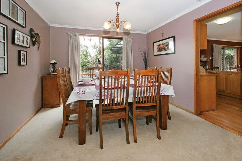 10 Rowland Court, FERNTREE GULLY VIC 3156, Ferntree Gully - Thumbnail 4