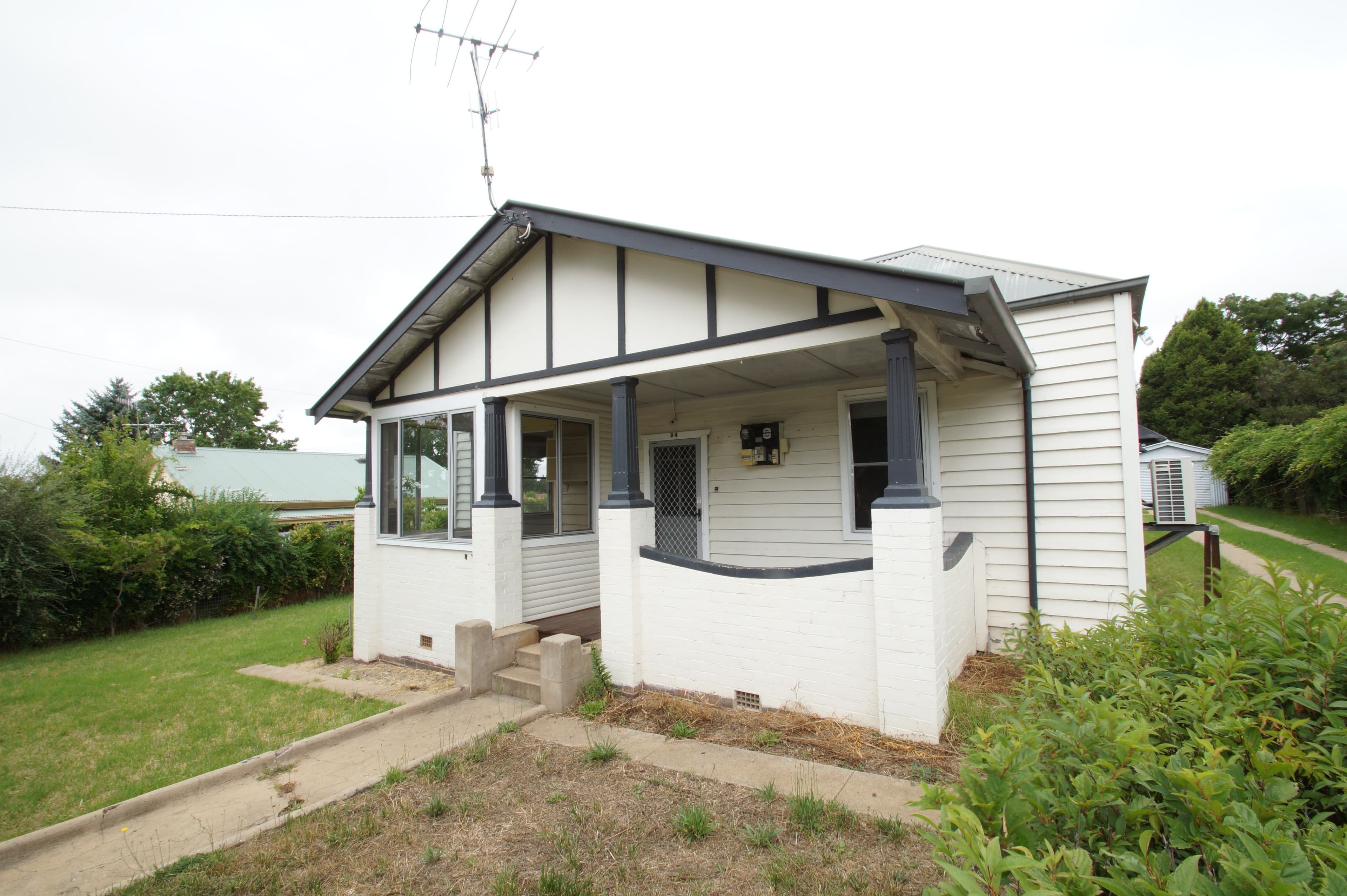 71 Mossman Street, Armidale - Thumbnail 2