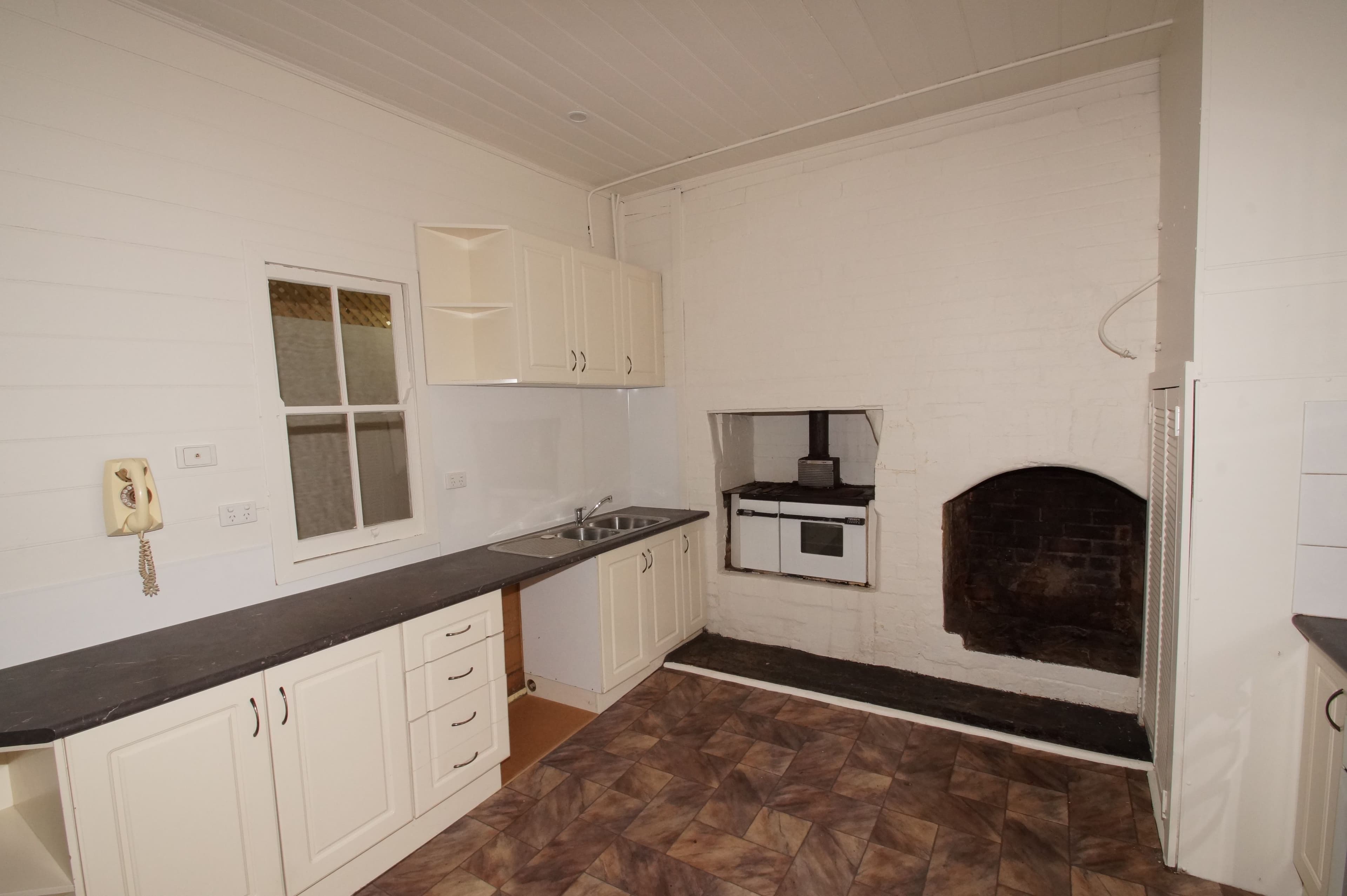 71 Mossman Street, Armidale - Thumbnail 5