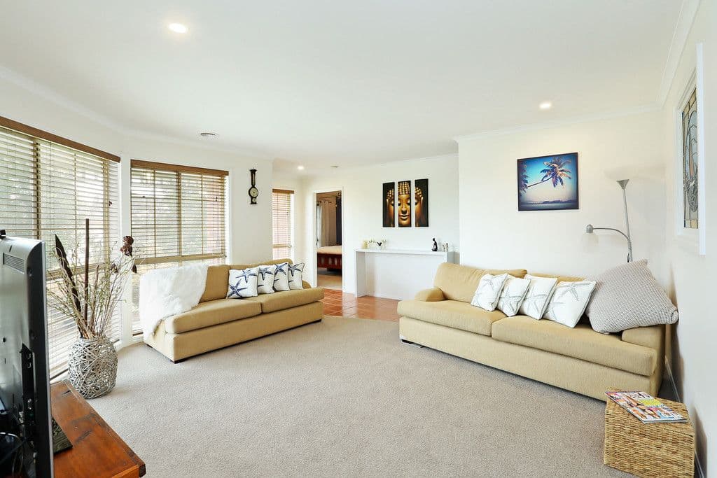 2 Lipson Drive, Lara VIC 3212, Lara - Thumbnail 3