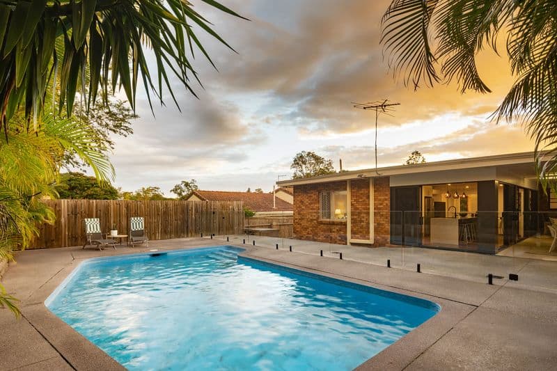 14 Meagan Street, Kenmore - Thumbnail 2