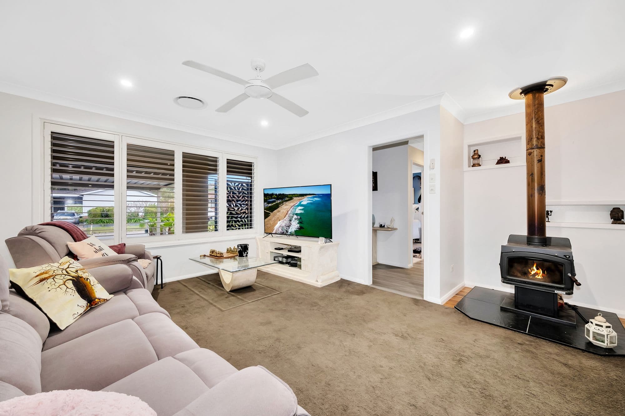 3 Black Swan Street, Berkeley Vale NSW 2261, Berkeley Vale - Thumbnail 3