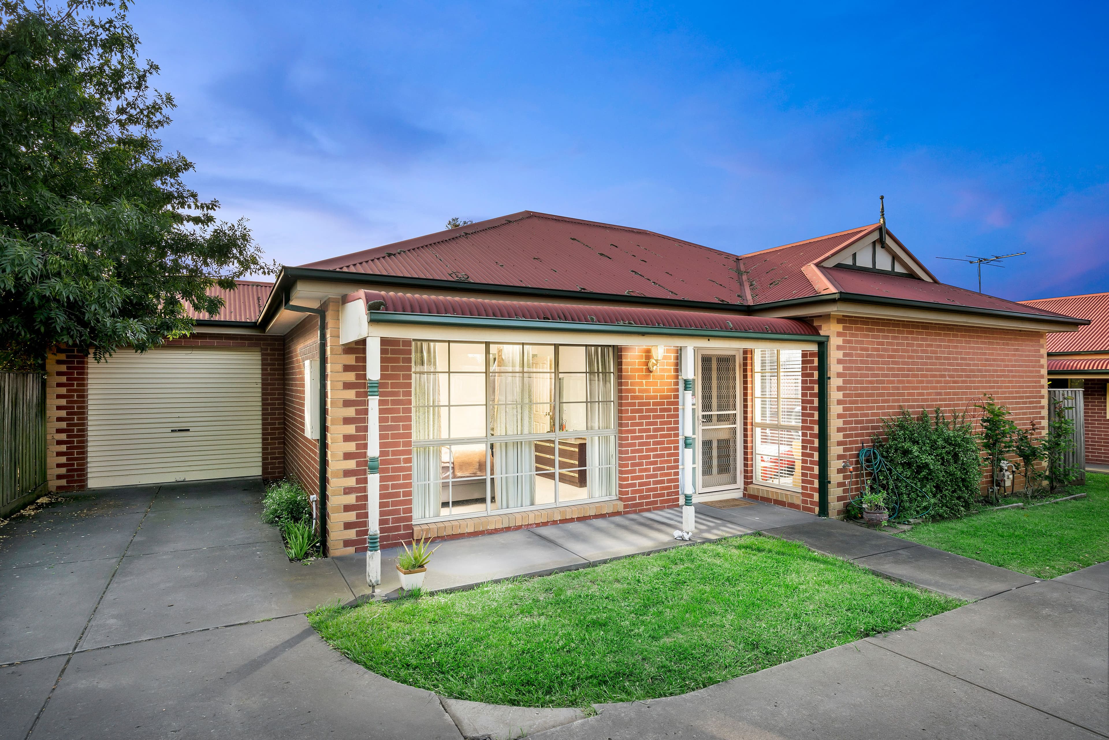31 Harker Street, Sunbury VIC 3429, Sunbury - Image 1