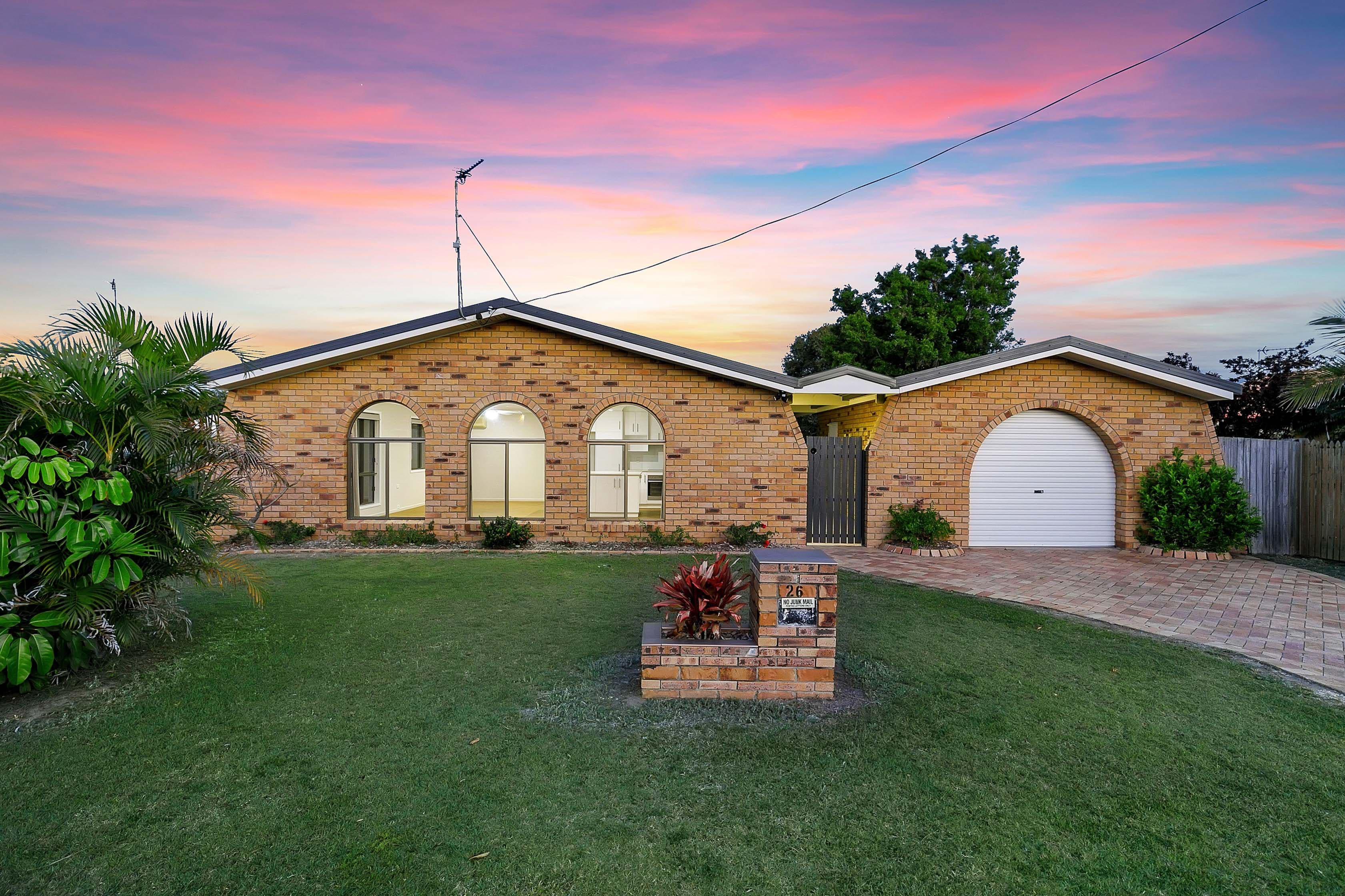 26 Limpus Street, Urangan QLD 4655, Urangan - Image 1