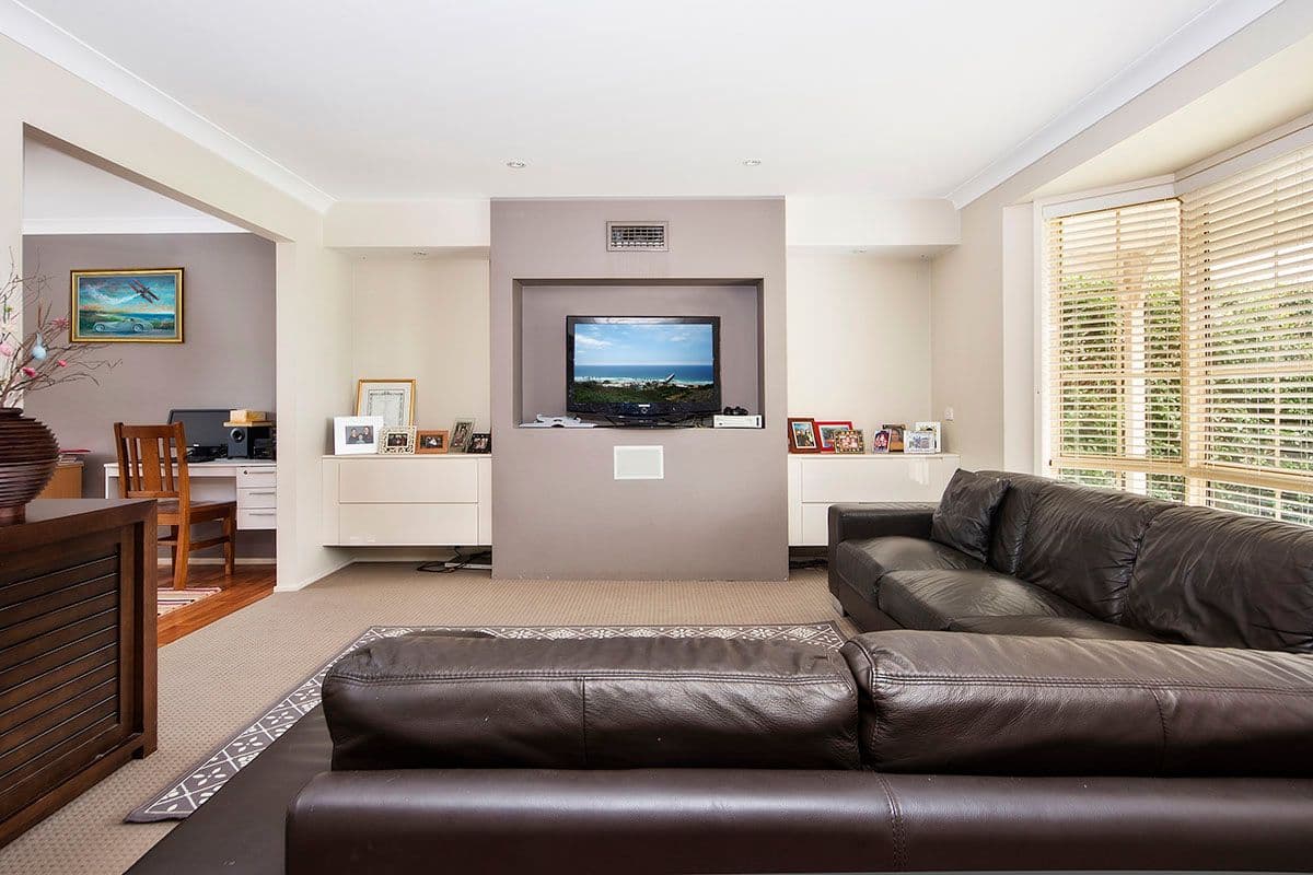 26 Beaumaris Drive, Menai NSW 2234, Menai - Thumbnail 2