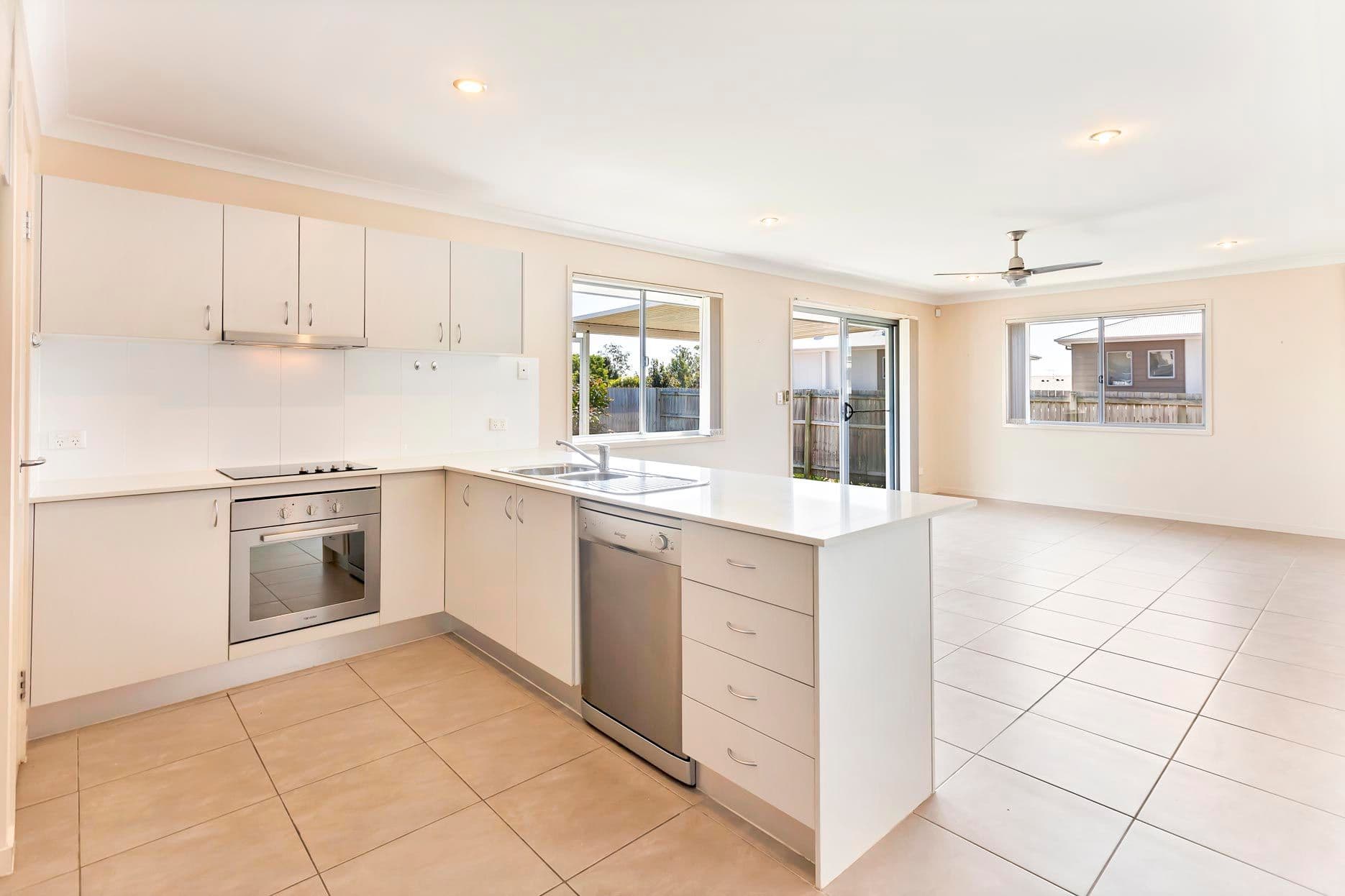 7 Benjamin Street, Pimpama QLD 4209, Pimpama - Thumbnail 4