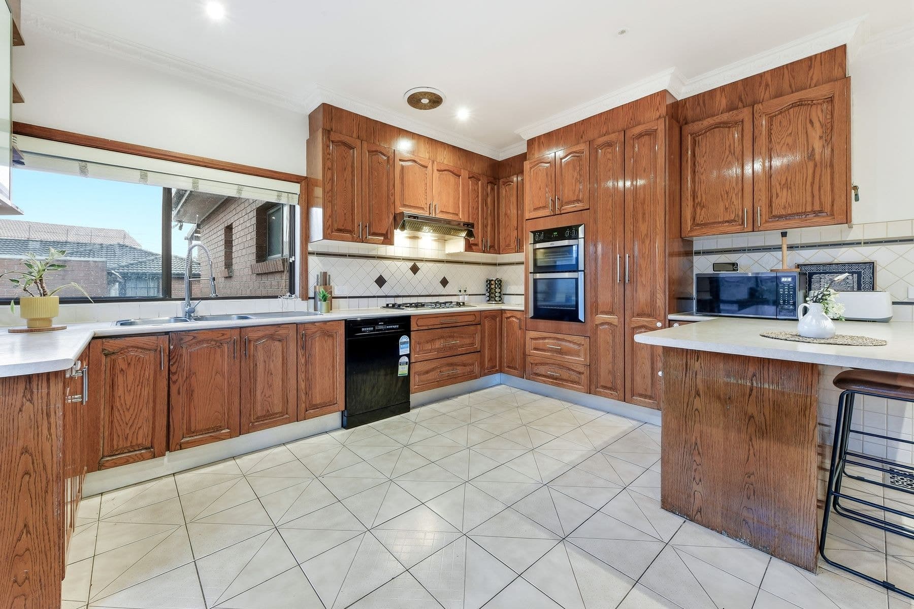 18 Cabinda Drive, Keysborough, VIC 3173, Keysborough - Thumbnail 6