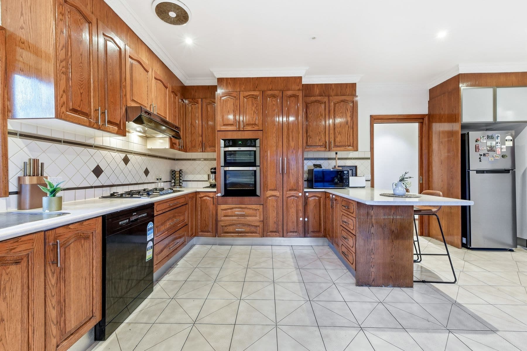 18 Cabinda Drive, Keysborough, VIC 3173, Keysborough - Thumbnail 7