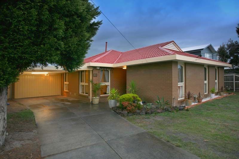 20 Whites Lane, GLEN WAVERLEY VIC 3150, Glen Waverley - Image 1