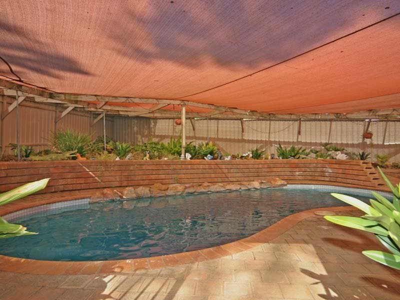 76 Spriggs Road, Onkaparinga Hills - Thumbnail 3
