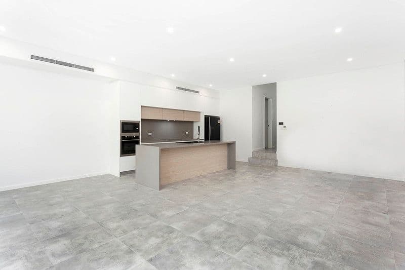 54 Richardson Avenue, Padstow Heights - Thumbnail 4