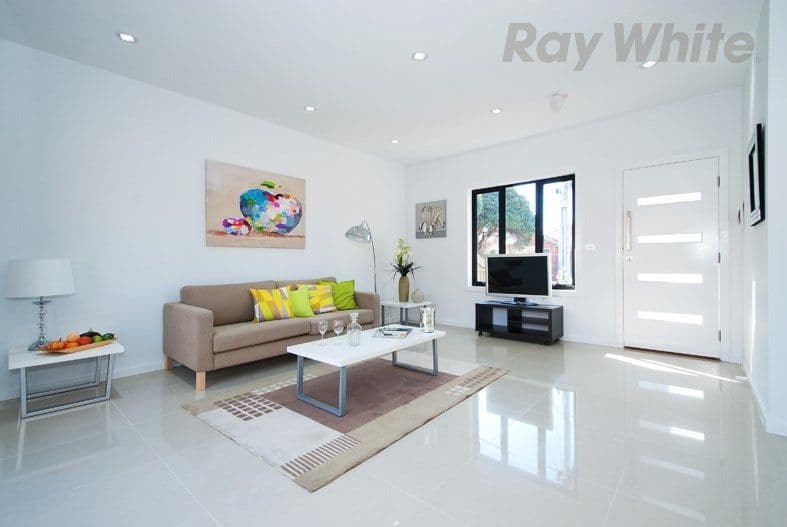 21 Whitelaw Street, Reservoir VIC 3073, Reservoir - Image 1