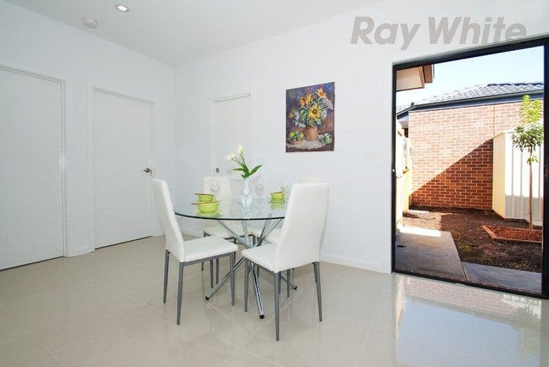 21 Whitelaw Street, Reservoir VIC 3073, Reservoir - Thumbnail 5