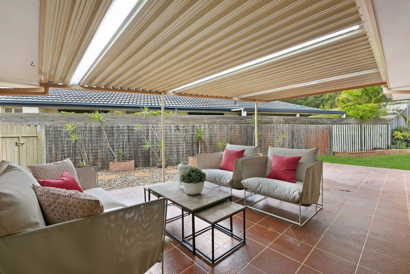 22 Springsure Drive, Mudgeeraba QLD 4213, Mudgeeraba - Thumbnail 2
