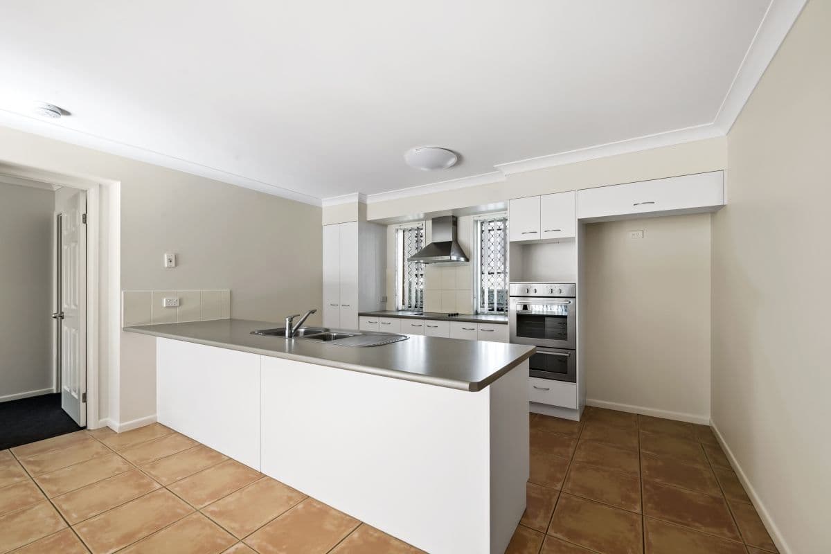 10 Diamantina Drive, Glenvale QLD 4350, Glenvale - Thumbnail 5