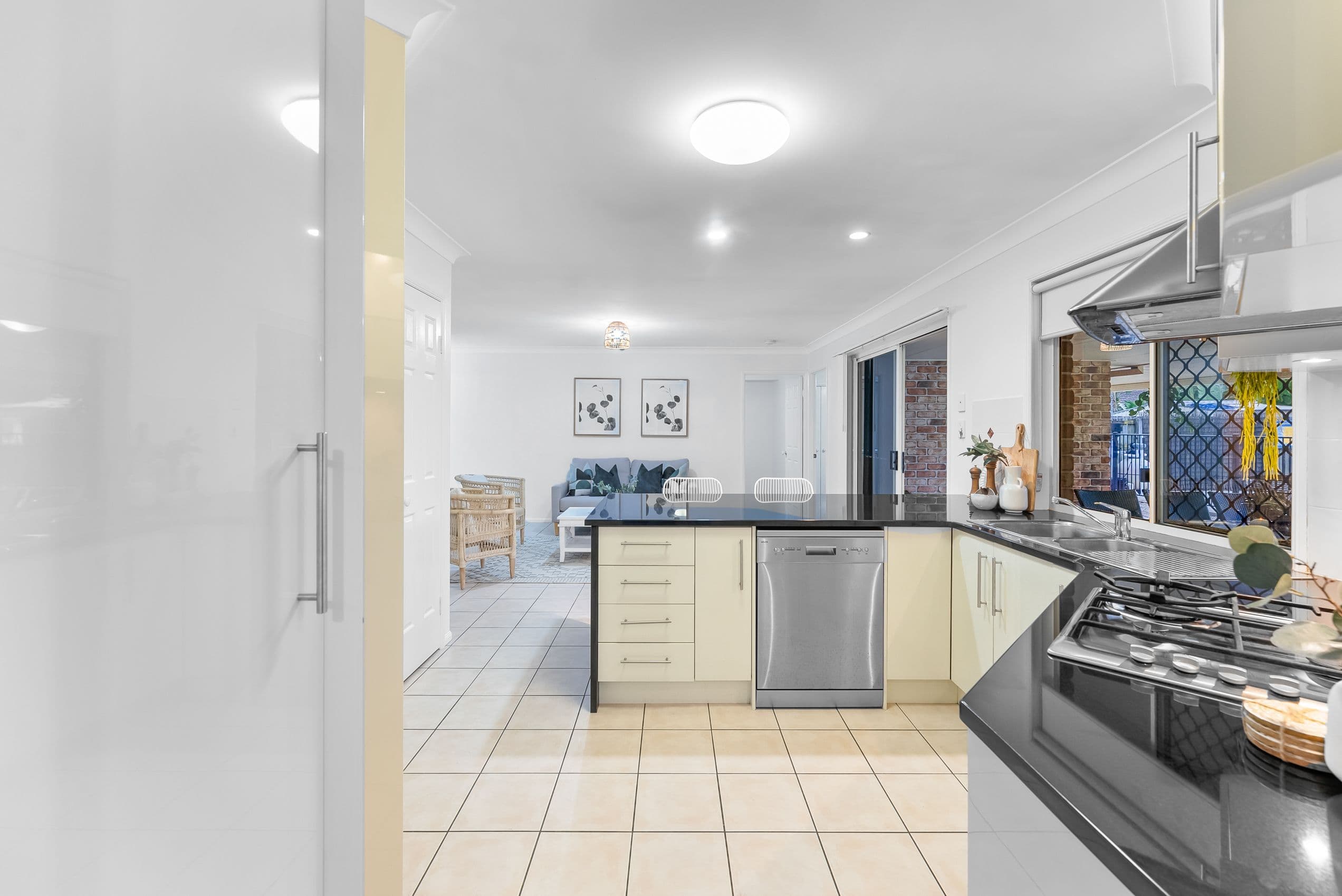 4 Teak Street, Rothwell QLD 4022, Rothwell - Thumbnail 8