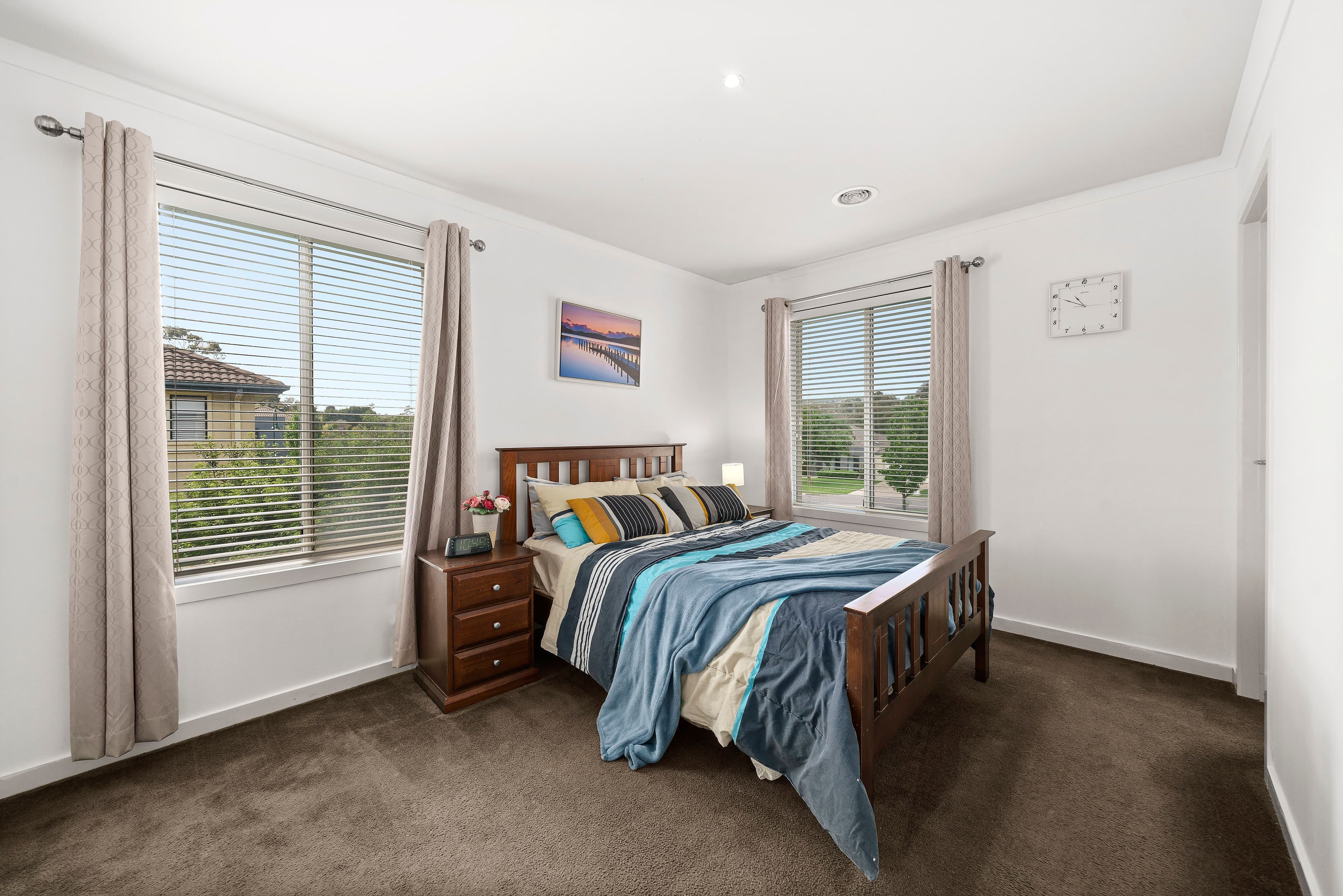 102 Sovereign Manors Crescent, Rowville VIC 3178, Rowville - Thumbnail 5
