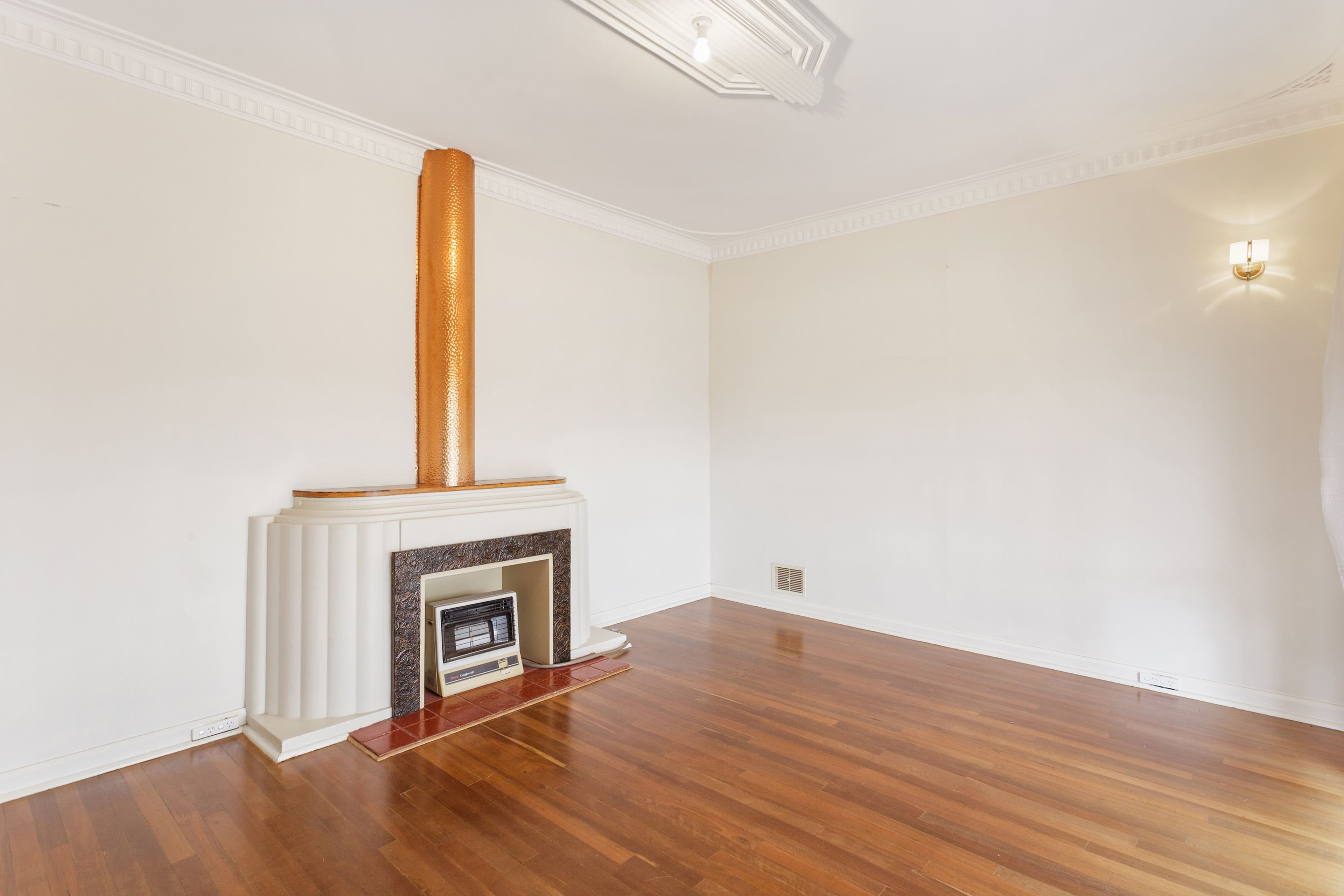 26 Peachey Avenue, Kewdale WA 6105, Kewdale - Thumbnail 4