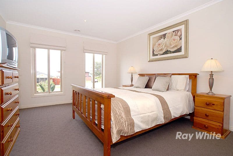 14 Daventry Court, BERWICK VIC 3806, Berwick - Thumbnail 7