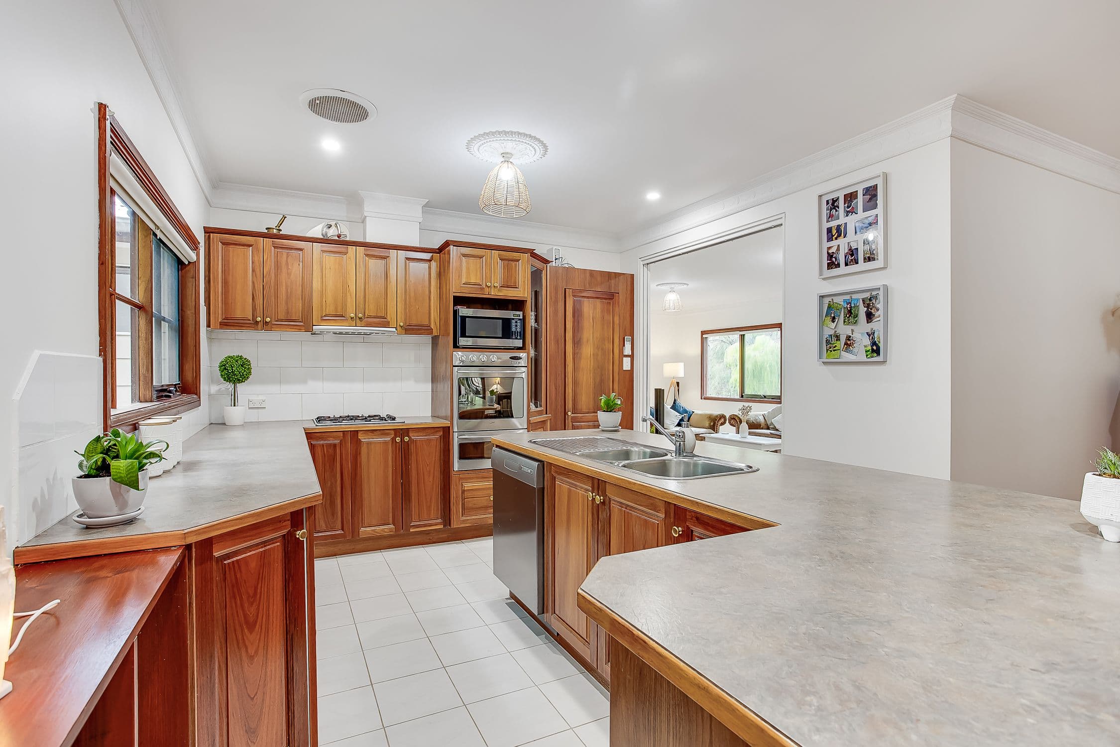 8 Connors Flat Road, Wandin North VIC 3139, Wandin North - Thumbnail 3