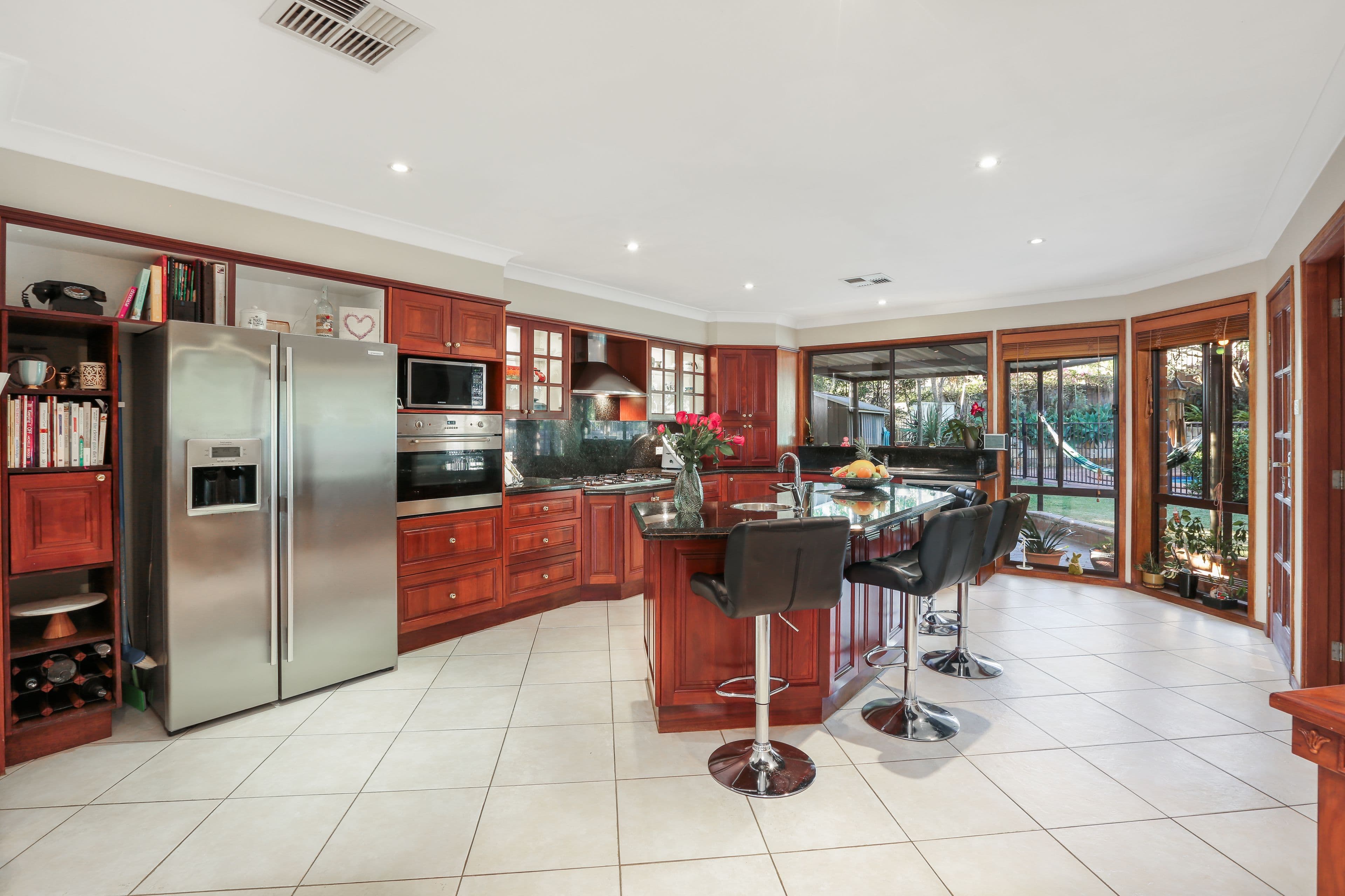 17 Kelly Close, Baulkham Hills - Thumbnail 4