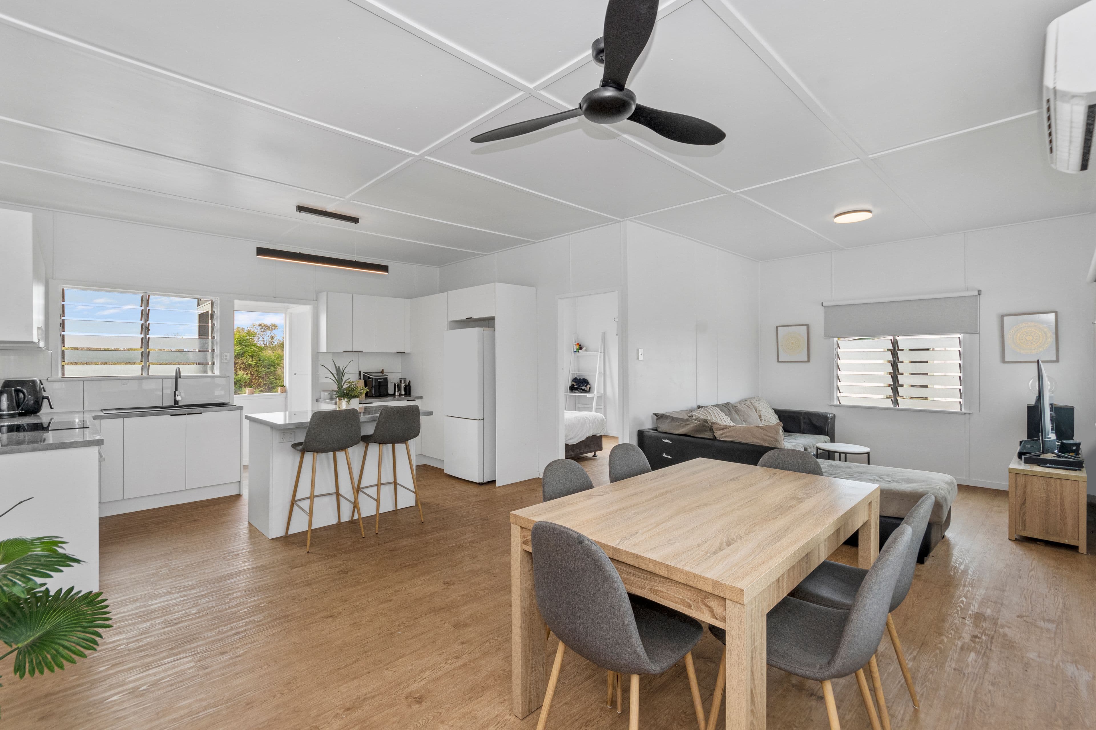10 Mcpherson Street, Oonoonba QLD 4811, Oonoonba - Thumbnail 3