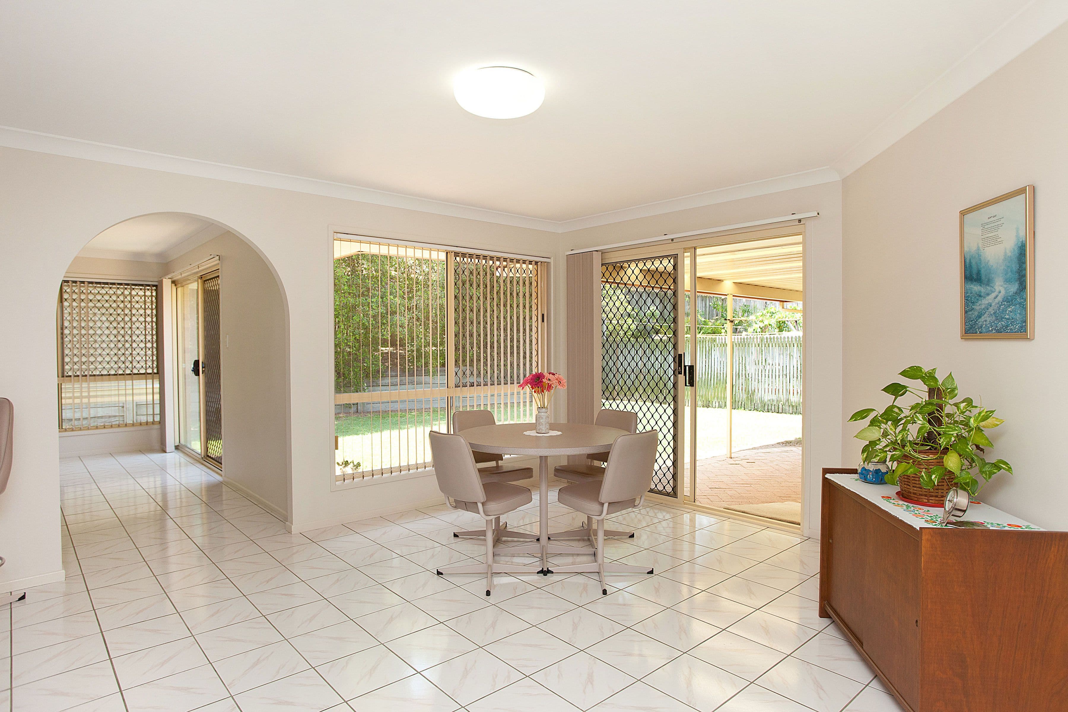 12 Conrad Place, Wishart QLD 4122, Wishart - Thumbnail 5