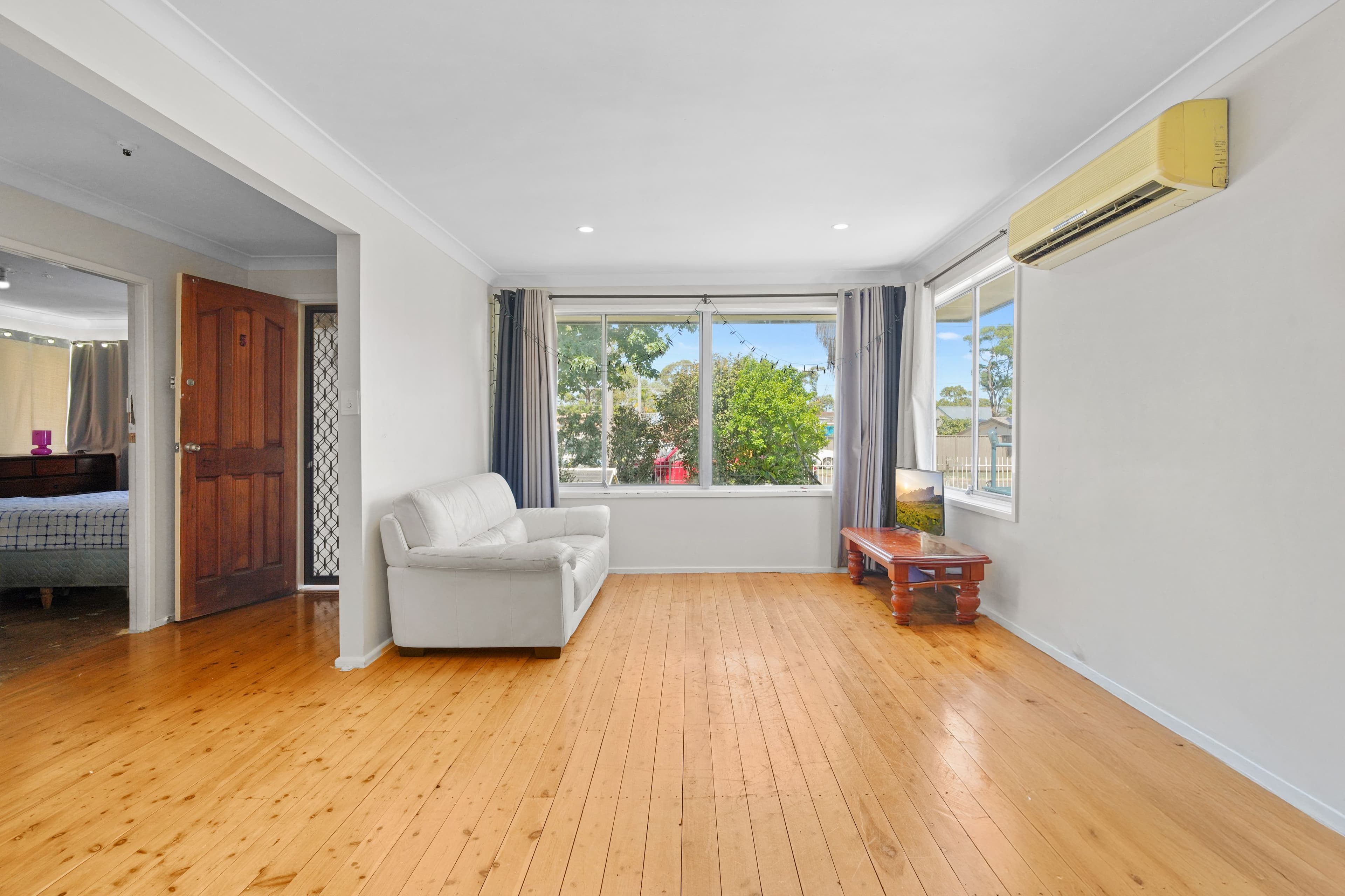 5 Hendren Place, Colyton NSW 2760, Colyton - Thumbnail 2