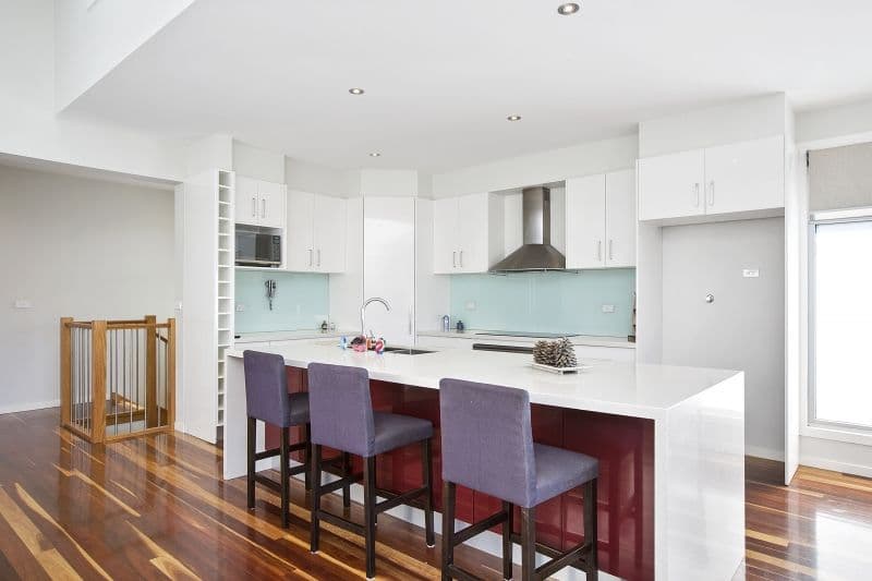24 Ninth Avenue, Rosebud VIC 3939, Rosebud - Thumbnail 3