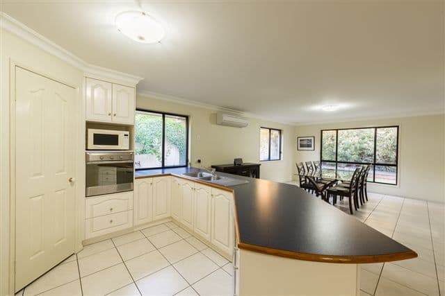 10 Jake Court, MIDDLE RIDGE QLD 4350, Middle Ridge - Thumbnail 3