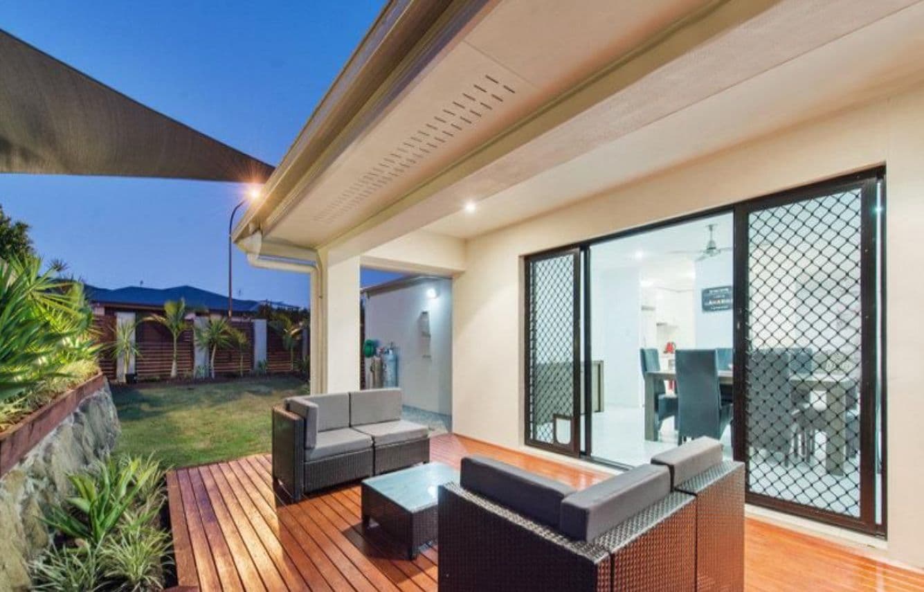 15 Barradeen Circuit, Pacific Pines QLD 4211, Pacific Pines - Thumbnail 3