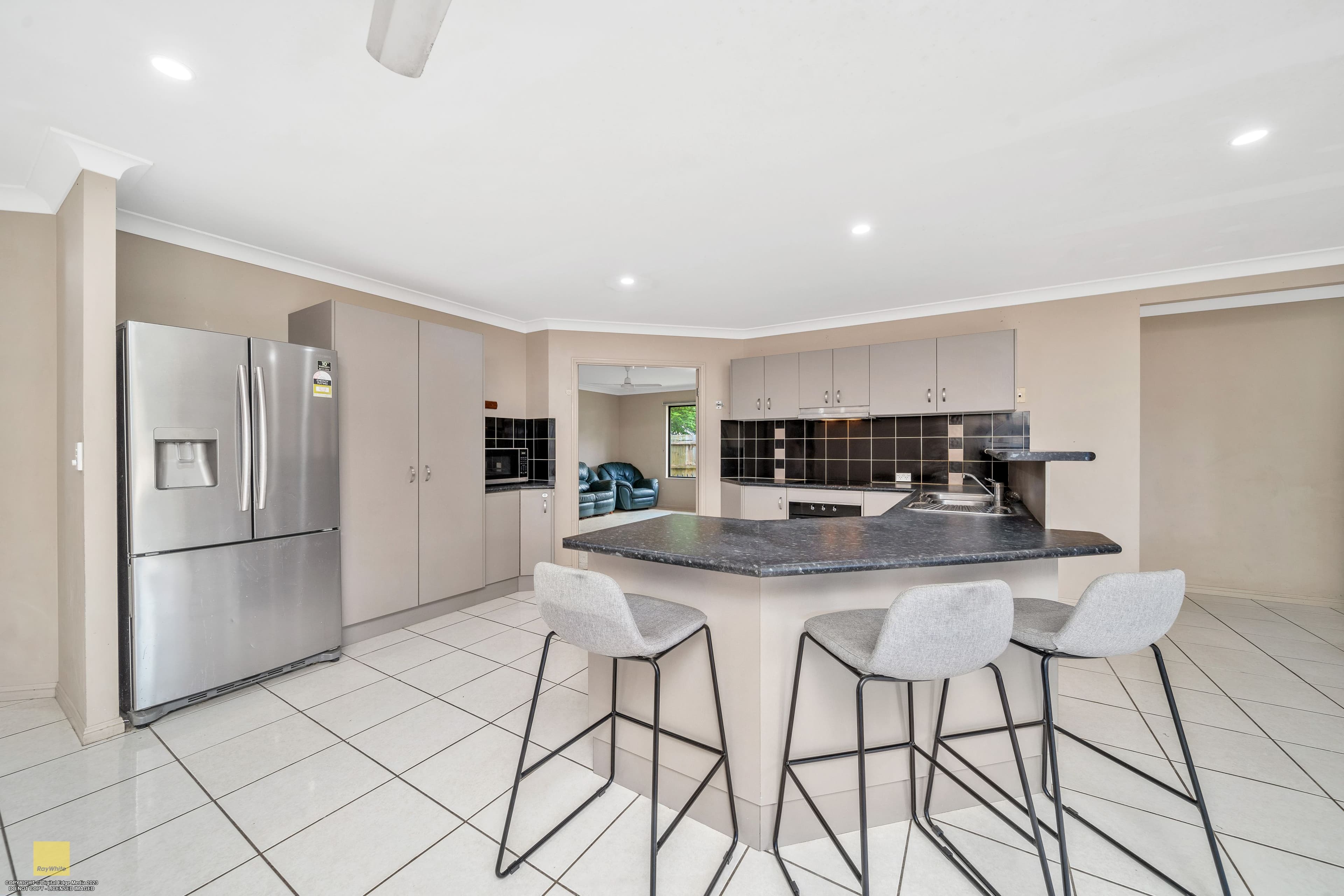 6 Mayne Close, Bentley Park QLD 4869, Bentley Park - Thumbnail 5