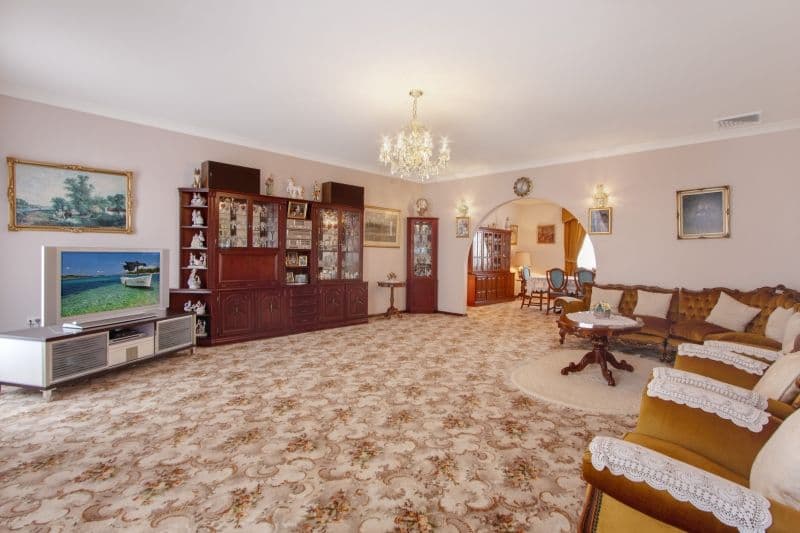 18 Cootha Close, BOSSLEY PARK NSW 2176, Bossley Park - Thumbnail 3