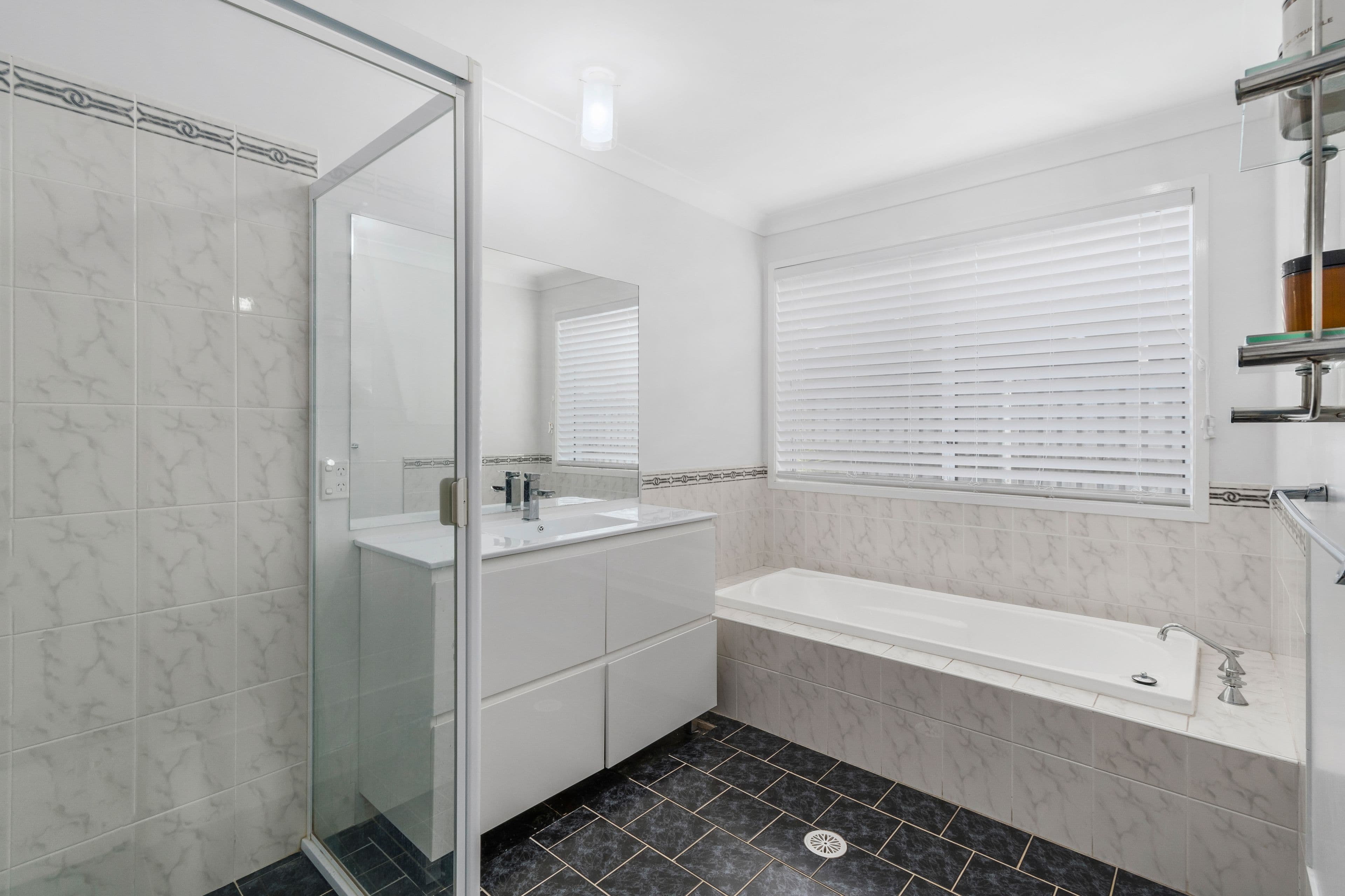 163 Horsley Drive, Horsley NSW 2530, Horsley - Thumbnail 7