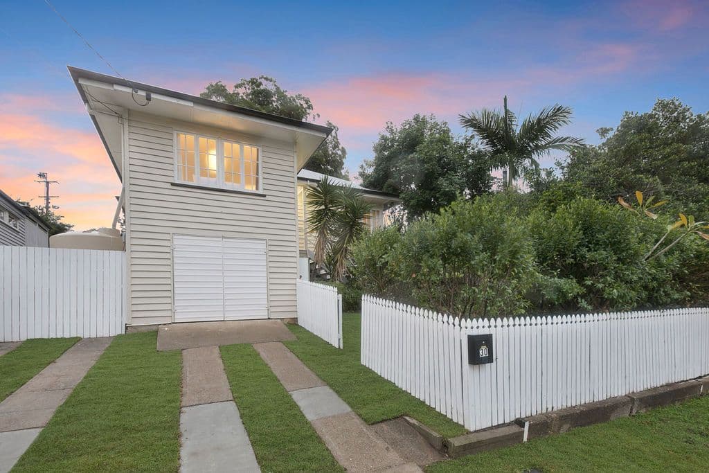 13 Lillee Court, CURRUMBIN VALLEY QLD 4223, Currumbin Valley Property Image - Thumbnail 2